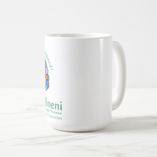 Hineni Learning Center Mug (Devant droit)
