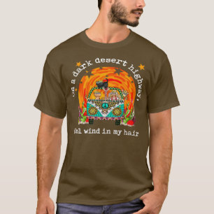 Hippie Cat op een DARK DESERT HIGHWAT koele wind i T-shirt