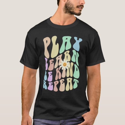 Hippie PLAY LEARN BE KIND REPEAT Retro Stop Bullyi T-shirt (Voorkant)