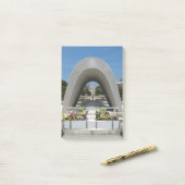 Hiroshima Memorial Cenotaph Post-it® Notes (Op bureau)