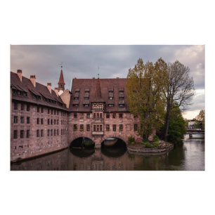 Historisch gebouw bij zonsondergang in Neurenberg, Foto Afdruk