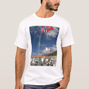 Historisch havengebied in het centrum van Bergen m T-shirt