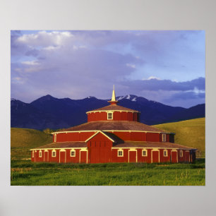 Historische ronde Barn op Twin Bridges Montana Poster