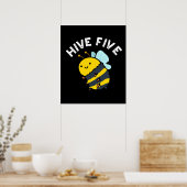 Hive Five Funny High Five Bee Pun Dark BG Poster (Keuken)
