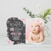 Hiver ONE derland Anniversaire Invitation Argent r (Debout devant)