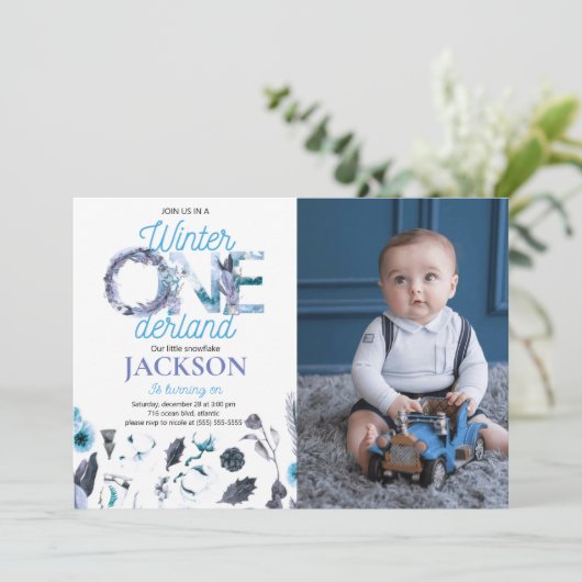 Hiver Onederland Anniversaire Invitation avec phot (Debout devant)