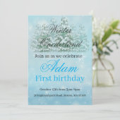Hiver Onederland First Birthday Invitation (Debout devant)