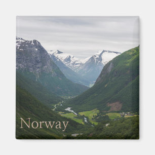 Hjelle valley in Norway text magnet Magneet