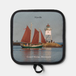 Hjordis & Grand Marias Light Pannenlap