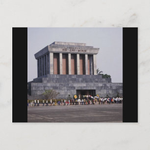 Ho Chi Minh's Mausoleum op het Ba Dinh-plein in Ha Briefkaart