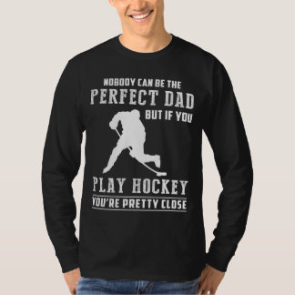 Hockey-Loving Dads: Nailing Imperfection met Stijl T-shirt