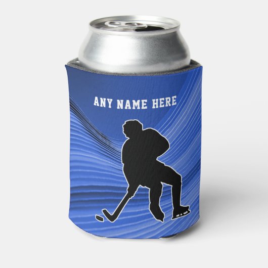 Hockey Pride speler op blauwe achtergrond Personal Blikjeskoeler (Blikje Achterkant)