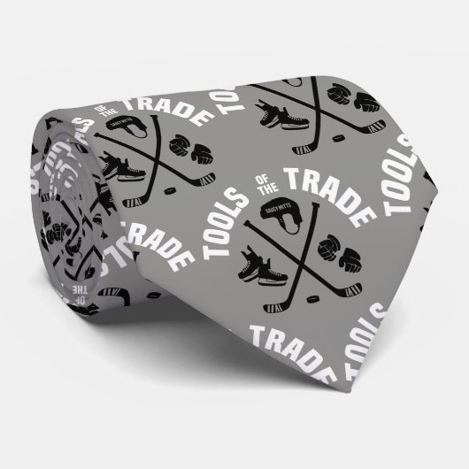 Hockey Tools of the Trade on Grey Stropdas (Opgerold)