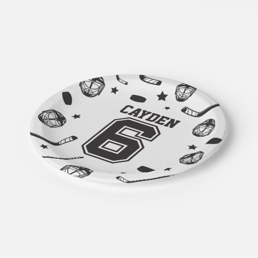 Hockey zwart en wit 6e verjaardag papieren bordje (Gekanteld)