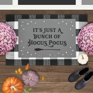 Hocus Pocus Grijs en Zwart Halloween Citaat Deurmat