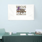 Hocus Slowcus Grappig Halloween Luiaard Classic T- Spandoek (Beurs)