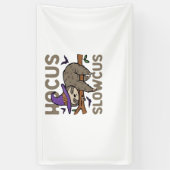 Hocus Slowcus Grappig Halloween Luiaard Classic T- Spandoek (Verticaal)