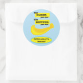 Hoe ouder je bent, hoe beter je bent ronde sticker (Tas)