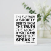 Hoe verder een samenleving afdrijft van de waarhei briefkaart (Staand voorkant)