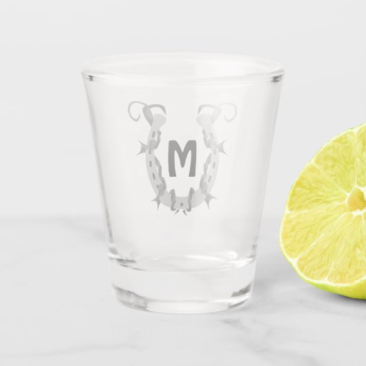 Hoefijzer in Barbed Wire Monogram Shot Glas (Achterkant)
