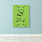 Hoewel ze maar klein is, is ze hevig, canvas (Insitu (Houten vloer))