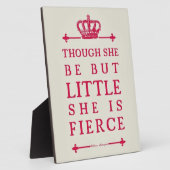 Hoewel ze maar klein is, is ze hevig fotoplaat (Zijkant)