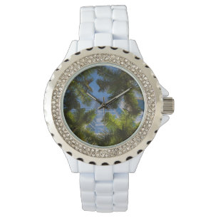 Hoge gebouwen horloge