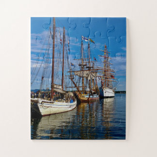 Hoge schepen in historische haven legpuzzel