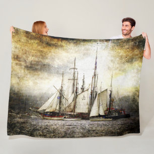HOGE SCHEPEN OP (GESIMULEERD) PERKAMENT FLEECE DEKEN