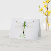 Hoi en Hallo met Dragonfly op Wall Outside House Kaart (Gele Bloem)