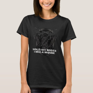 Hold My Booze Hunting Drinking Hunter Drinker T-shirt