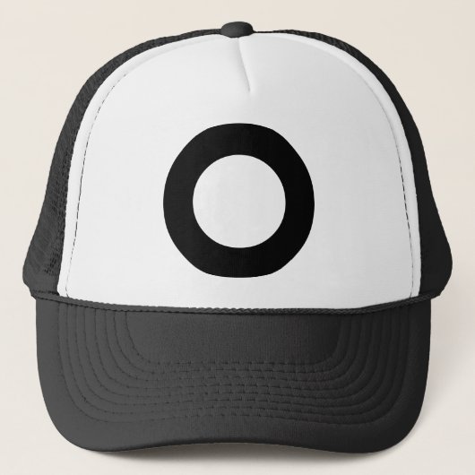Holed Circle Trucker Pet (Voorkant)