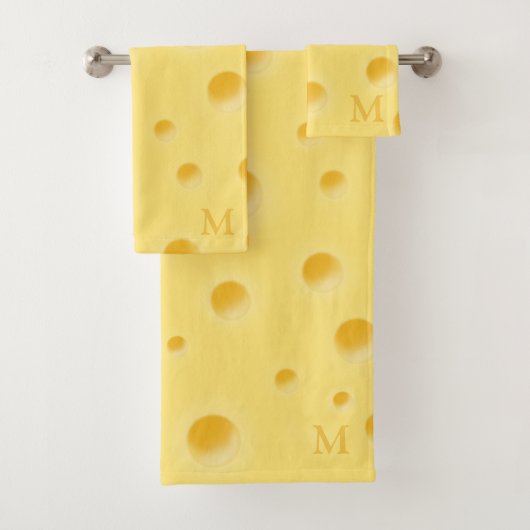 Holey Swiss Cheese Fanciful Monogrammed Gift Bad Handdoek (Insitu)