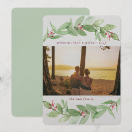 Holiday Greenery Berries Joyful Family Foto Feestdagenkaart