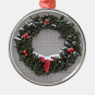 Holiday Wreath Metalen Ornament