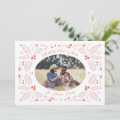 Holly Berries Oval Foto | Helder rood roze Feestdagenkaart (Staand voorkant)