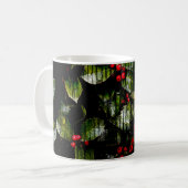 Holly Berry Mug (Devant gauche)