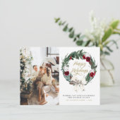 HOLLY Burgundy Floral Pine Foto met kerstmis Kaart (Staand voorkant)