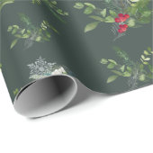 Holly, Fir en Snowflake Forest Green Cadeaupapier (Rol Hoek)