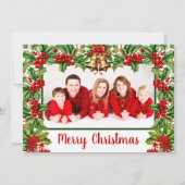 Holly Leaves and Berries Vrolijk Kerstfeest Foto Feestdagenkaart (Voorkant)