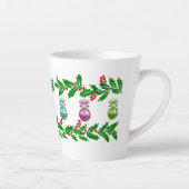Holly Ornamenten Latte Mok (Rechts)