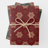 Holly Star Wrapping Paper 1, rood en 2, groen (In situ)