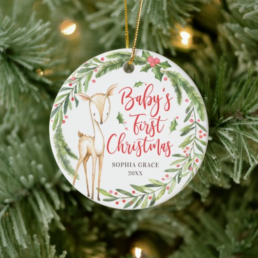 Holly Wreath Deer Baby's eerste kerstfoto Keramisch Ornament (Boom)
