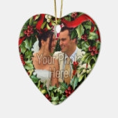 Holly Wreath Heart Foto gepersonaliseerd Ornament (Links)