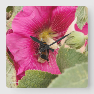Hollyhock bumble bee vierkante wandklok klok