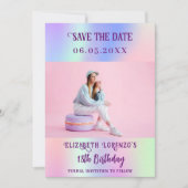 Holografisch roze paarse fotoscript verjaardag save the date (Voorkant)