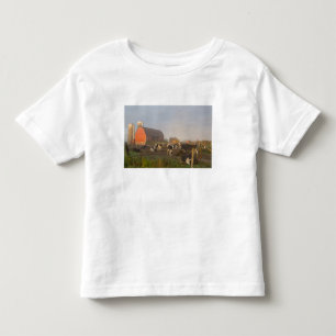 Holstein melkkoeien buiten een schuur bij zonsopga kinder shirts