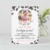 Holy Cow I'm One Floral Farm Birthday Invitation (Debout devant)