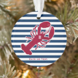 Homard rouge nautique Monogramme Noël rayé<br><div class="desc">Un homard rouge avec votre monogramme ou texte fixé sur un arrière - plan rayé bleu marine et blanc. Un design parfait pour un Noël nautique à votre maison de plage ou pour quiconque aime l'océan. Cliquez sur le logo Colorfulgalshop ci-dessous pour plus de conceptions nautiques amusantes.</div>