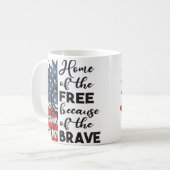 Home of the Free USA Patriotic Ceramic Mok (Voorkant links)